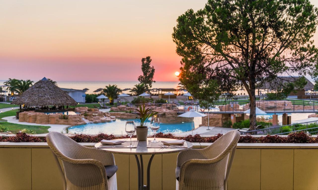 Porto Carras Meliton Hotel Neos Marmaras Exterior photo Sunset at the resort