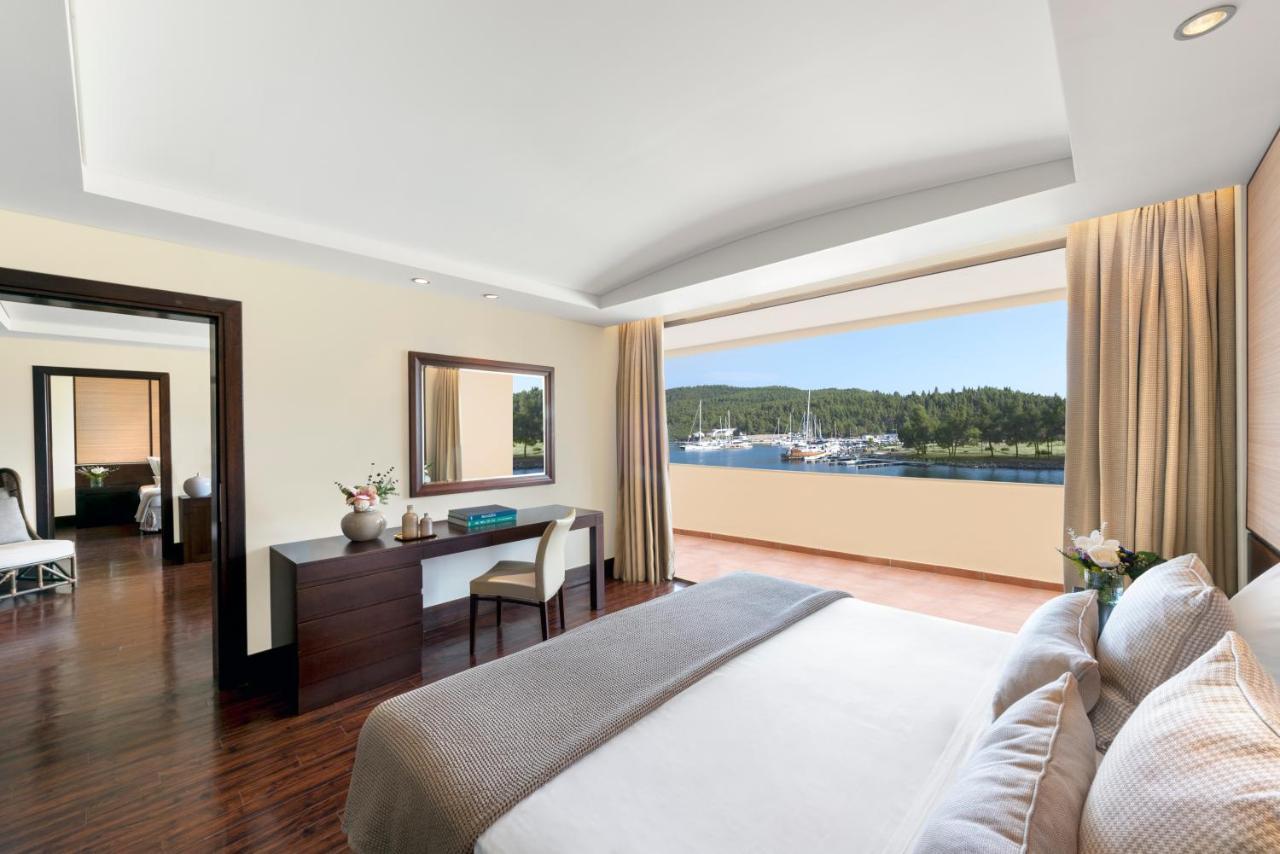 Porto Carras Meliton Hotel Neos Marmaras Exterior photo Suite
