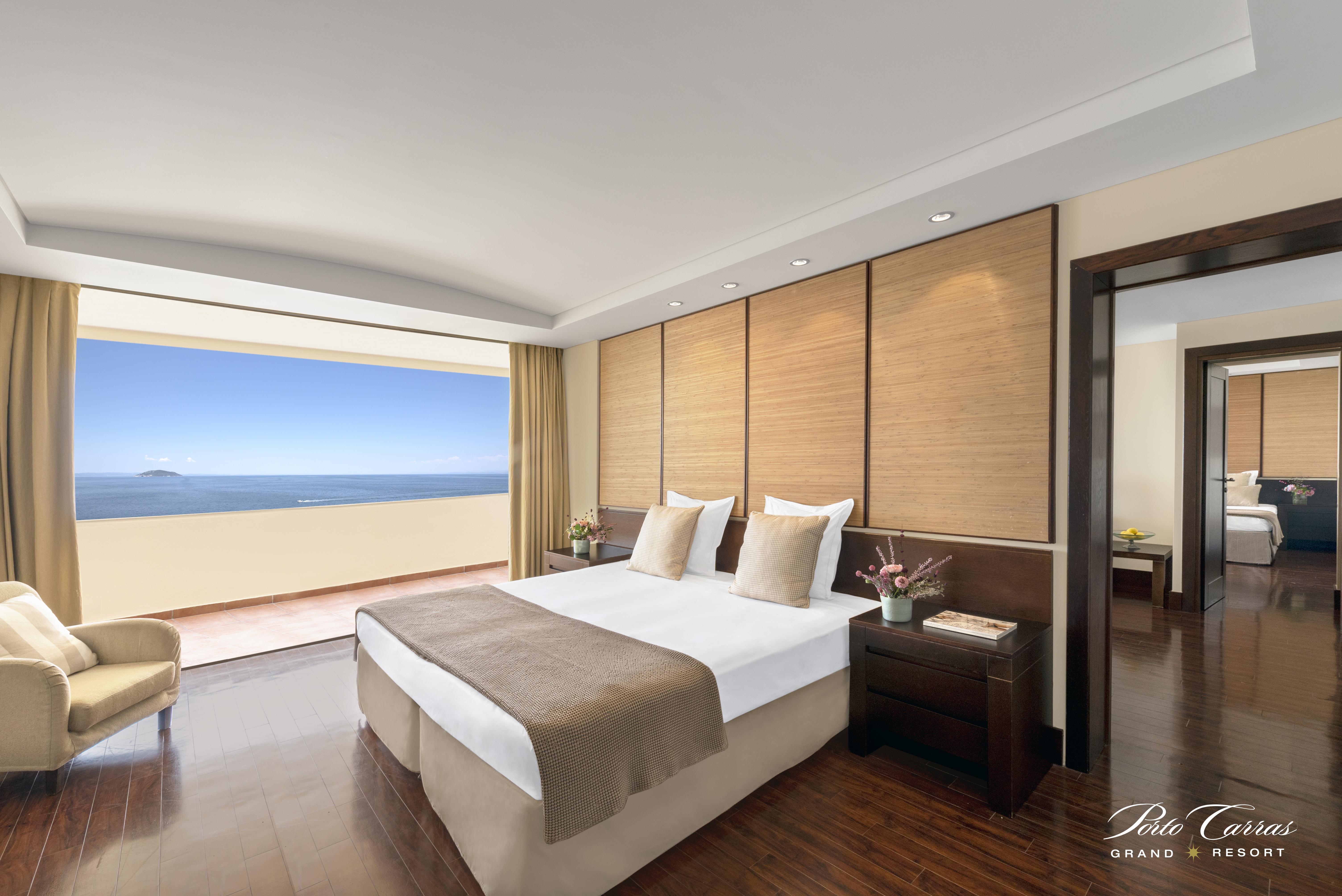 Porto Carras Meliton Hotel Neos Marmaras Exterior photo Suite