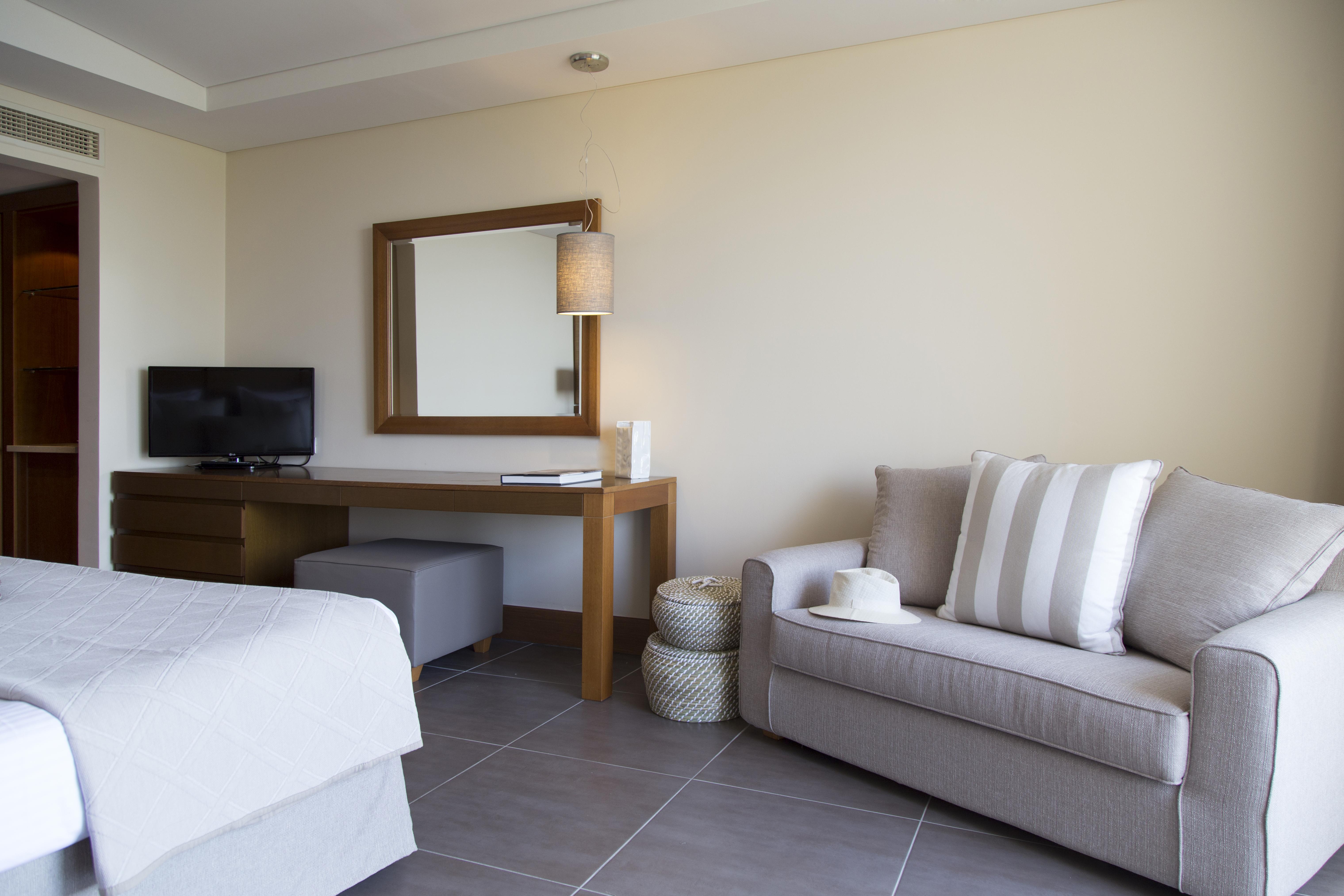 Porto Carras Meliton Hotel Neos Marmaras Exterior photo A room at the hotel